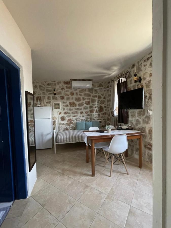 Marina Castellana Studios II Chalki Town Zewnętrze zdjęcie