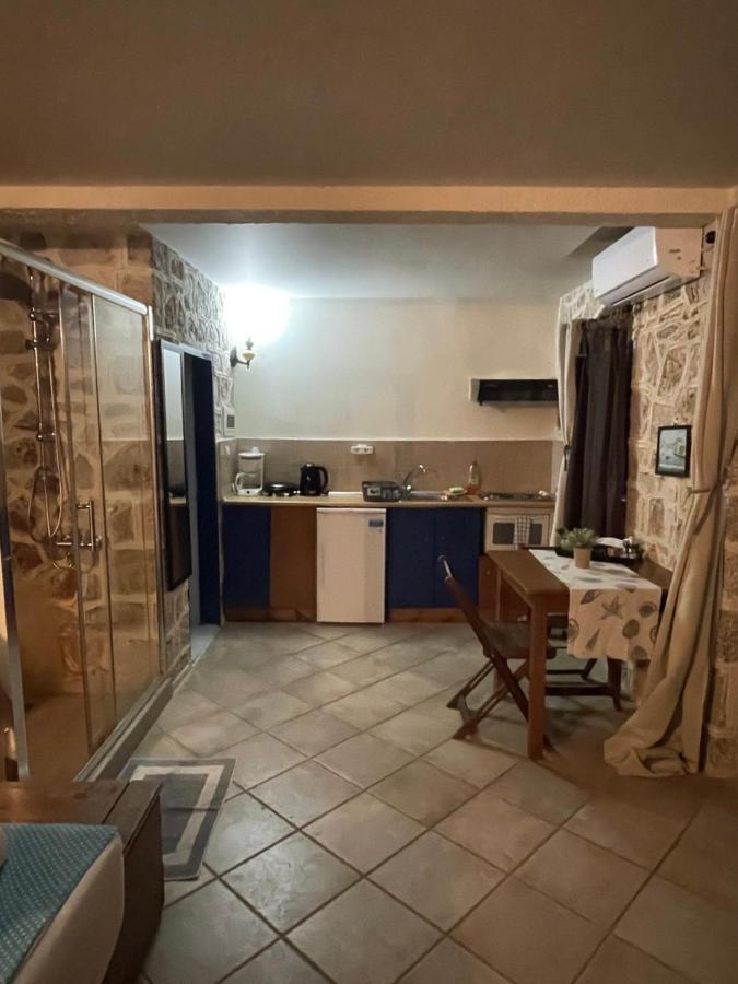 Marina Castellana Studios II Chalki Town Zewnętrze zdjęcie