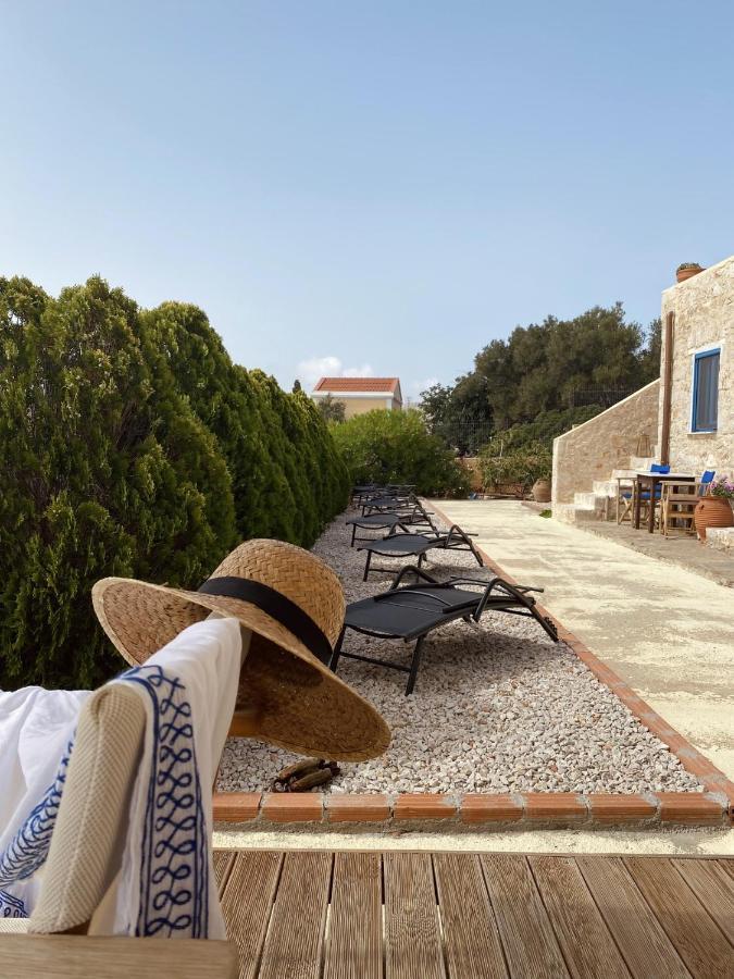 Marina Castellana Studios II Chalki Town Zewnętrze zdjęcie