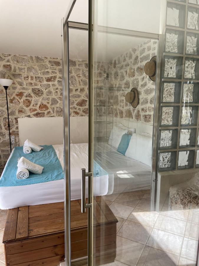 Marina Castellana Studios II Chalki Town Zewnętrze zdjęcie